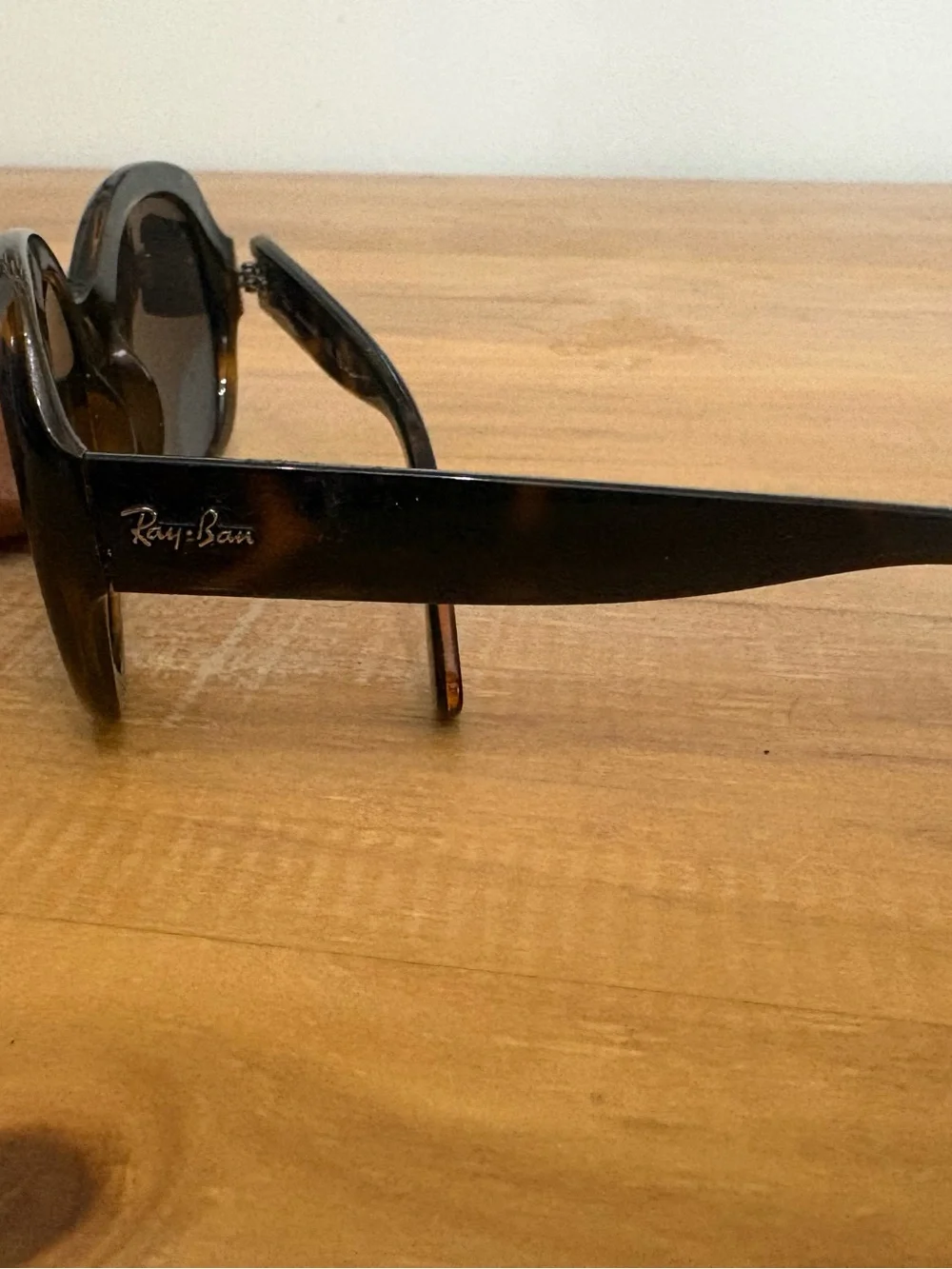 Ray-Ban Black Oval Sunglasses